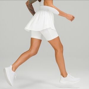 Lululemon Court Rival High Rise Skirt White 6 NEW